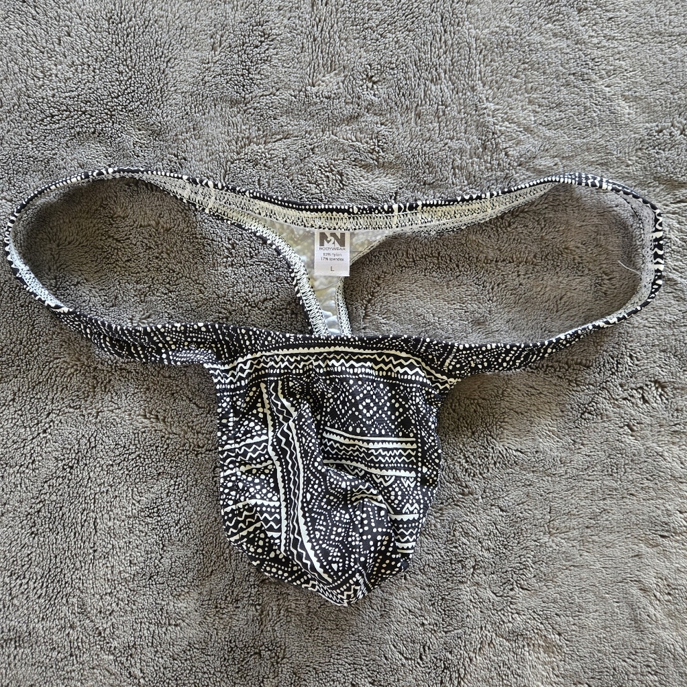 n2n bodywear swim thong (L)